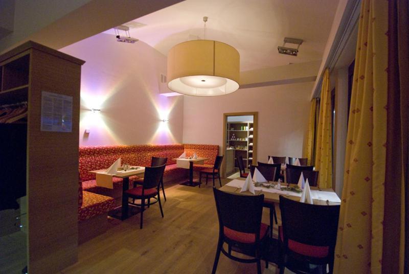 Restaurant Waldmeisterei Gera Exterior foto