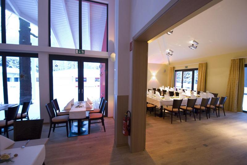Restaurant Waldmeisterei Gera Exterior foto